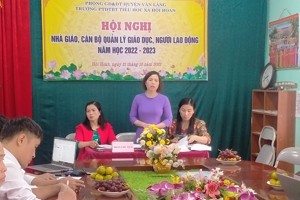 Hội nghị nhà giáo, cán bộ quản lý giáo dục, người lao động năm học 2022-2023